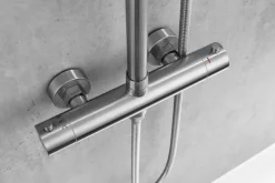 Brusesæt m/termostat Ø250 mm børstet stål