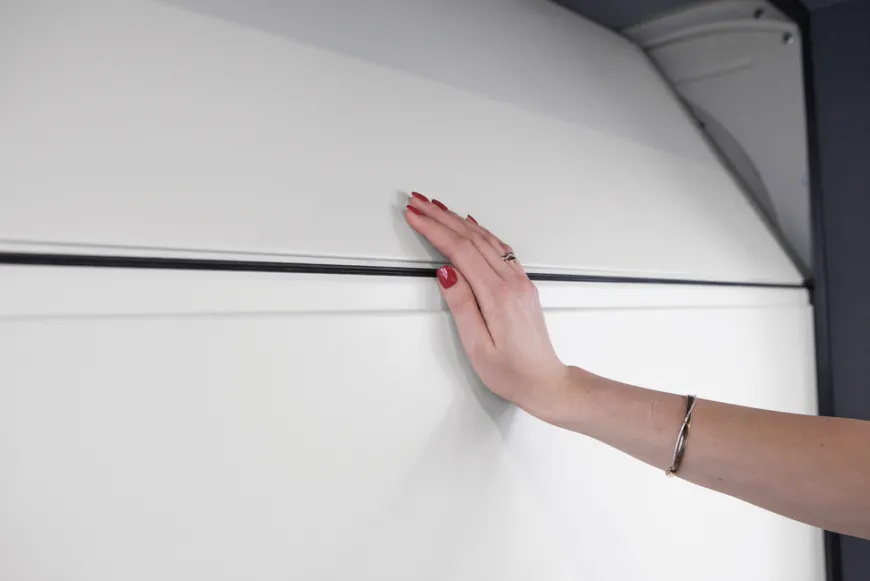 Garageport 240 x 200 cm med portautomatik High Rip W