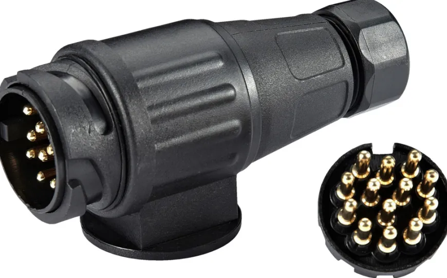 Stikprop 13-polet til trailer - AutoZone®