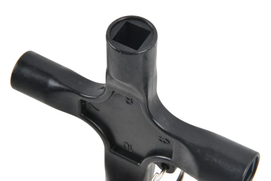 Universalnøgle m/4 fatninger