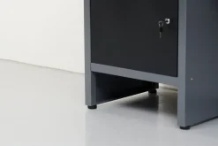 Værkstedsbord med skab/skuffer 160 x 60 x 85 cm